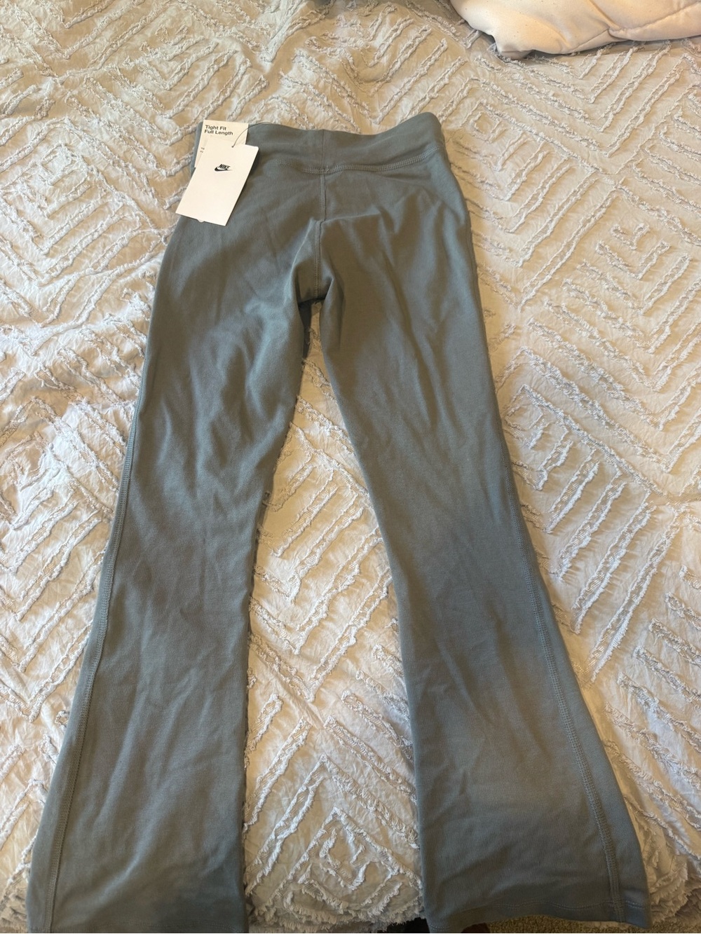 Girl’s Nike Gray Flare Leggings